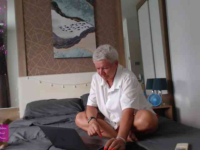 roxana-brooks webcam