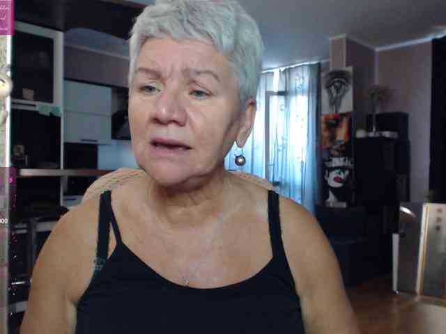 roxana-brooks webcam