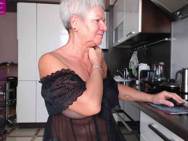 roxana-brooks webcam