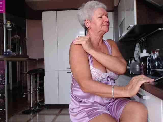 roxana-brooks webcam