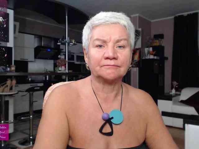 roxana-brooks webcam