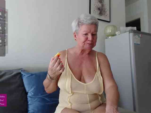 roxana-brooks webcam