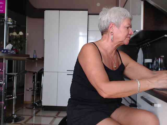 roxana-brooks webcam