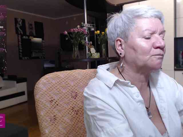 roxana-brooks Live Webcam on BongaCams