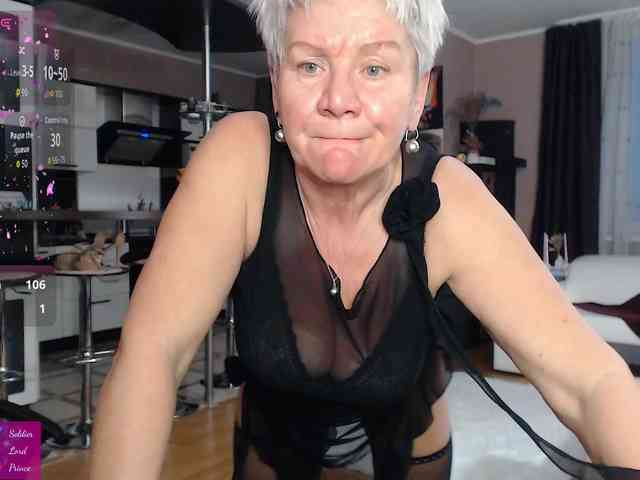 roxana-brooks Live Webcam on BongaCams