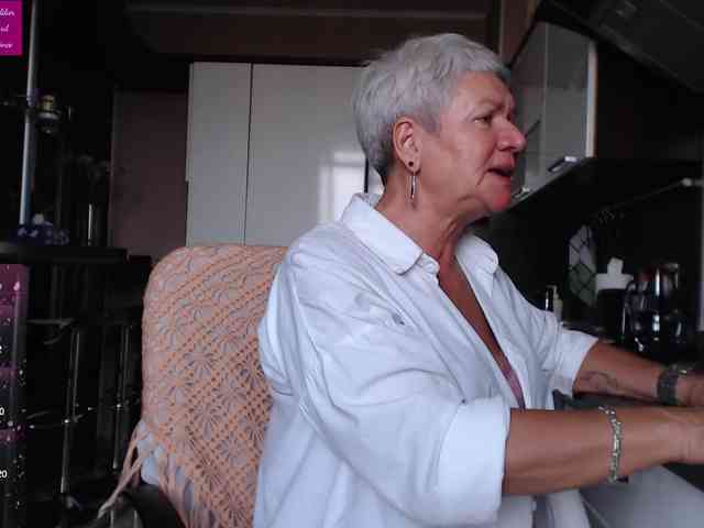 roxana-brooks webcam