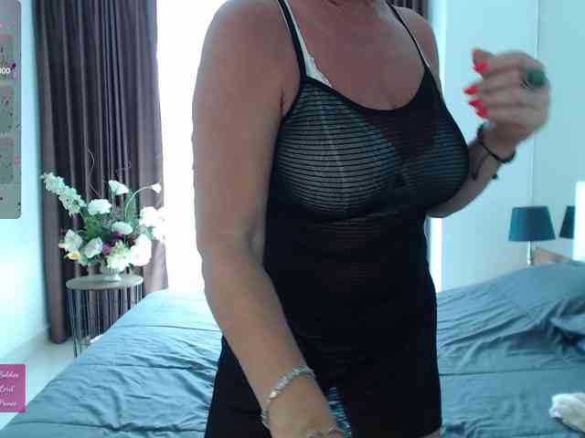 roxana-brooks webcam