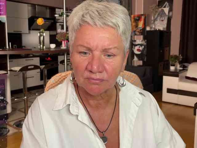 roxana-brooks webcam