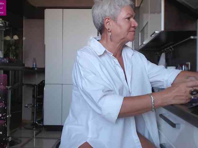 roxana-brooks webcam