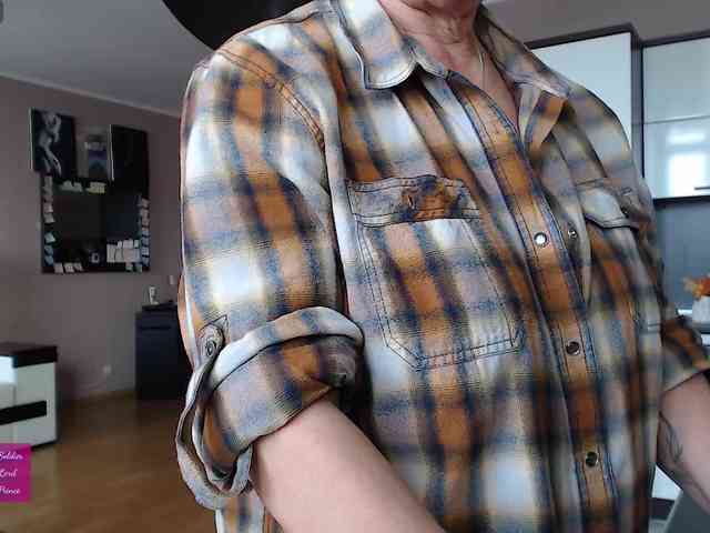 roxana-brooks webcam