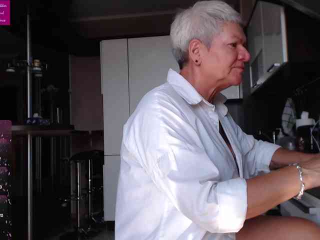 roxana-brooks webcam