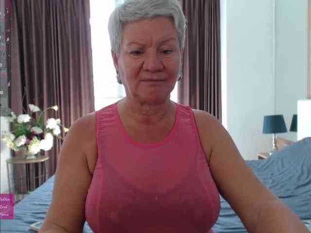 roxana-brooks webcam