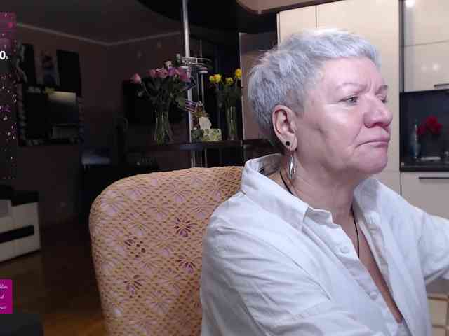 roxana-brooks Live Webcam on BongaCams