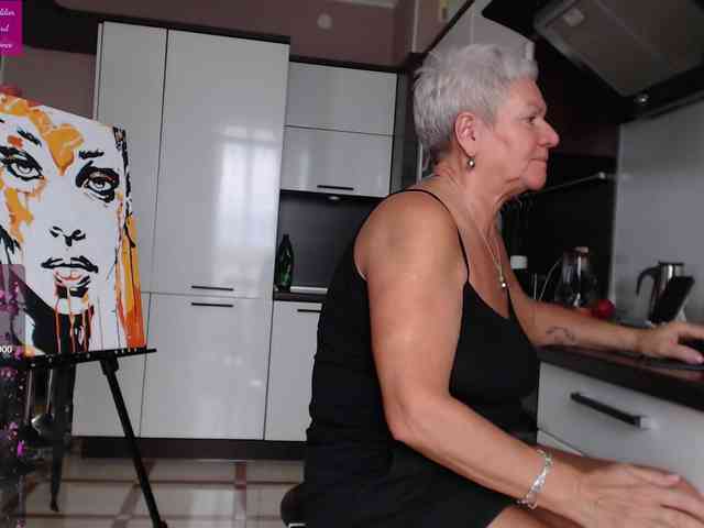 roxana-brooks webcam