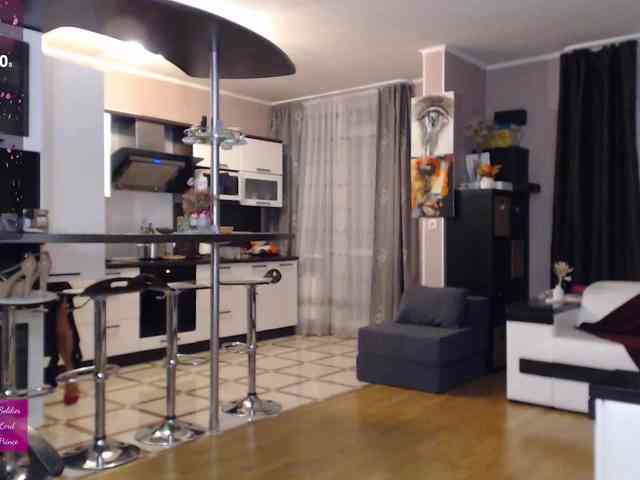 roxana-brooks webcam