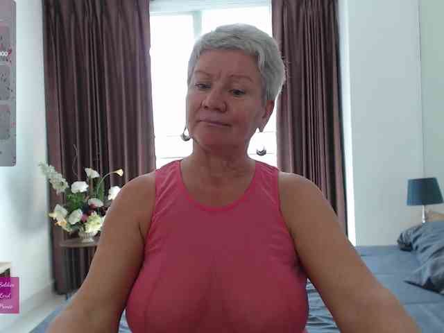 roxana-brooks webcam