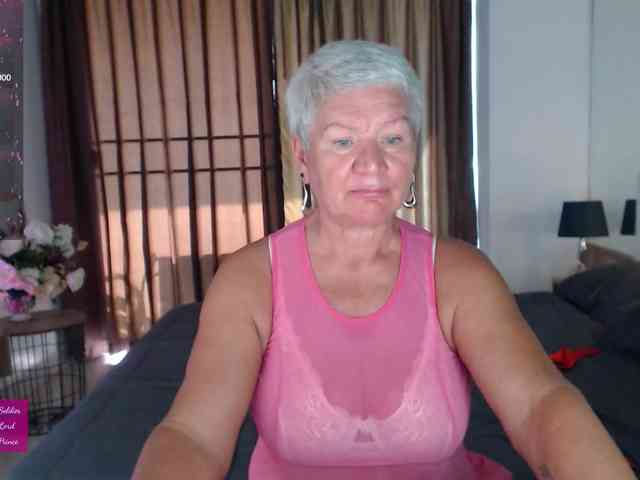 roxana-brooks webcam