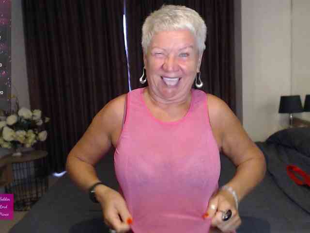 roxana-brooks webcam