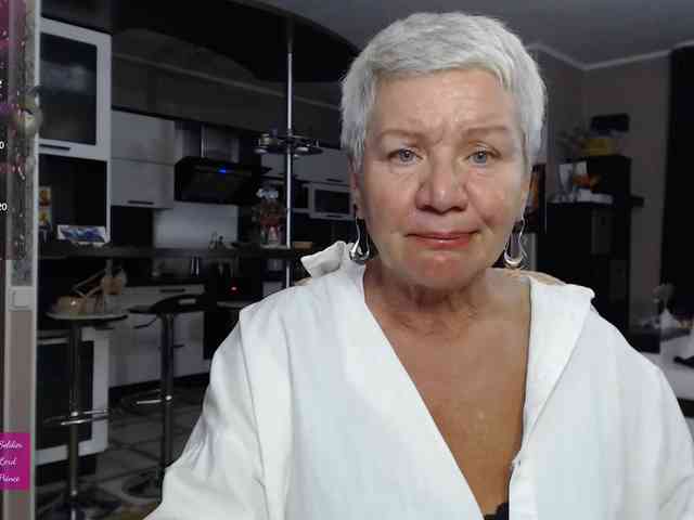 roxana-brooks webcam