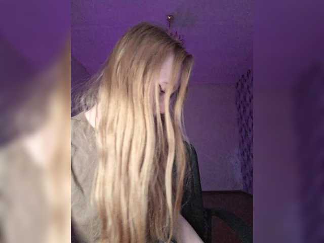 parasite-1's BongaCams show and profile