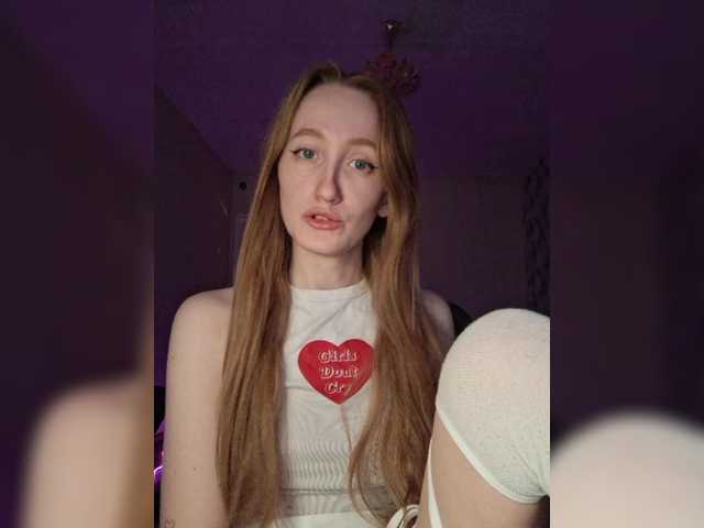 parasite-1's BongaCams show and profile