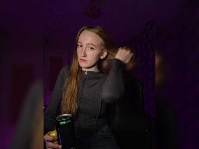 parasite-1's BongaCams show and profile