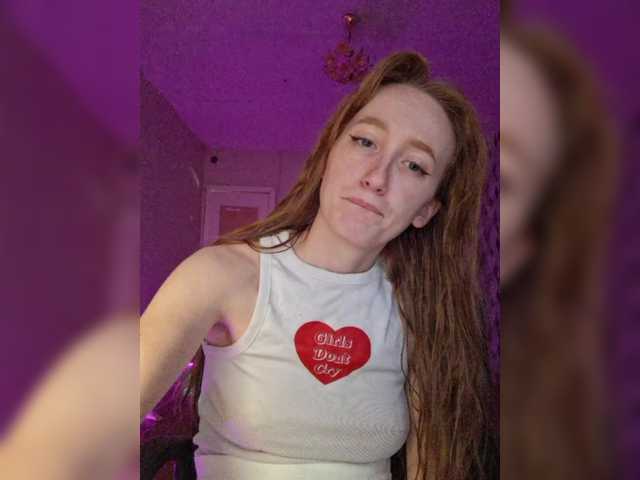 parasite-1's BongaCams show and profile