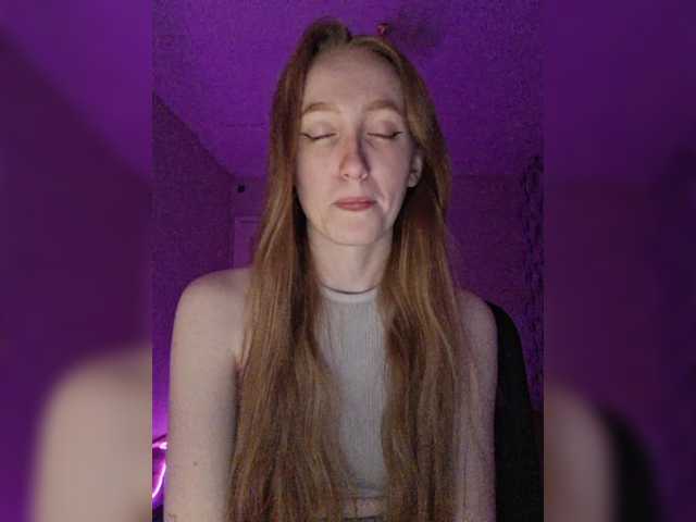 parasite-1's BongaCams show and profile