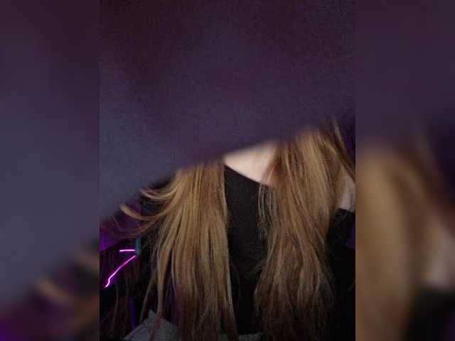 parasite-1's BongaCams show and profile