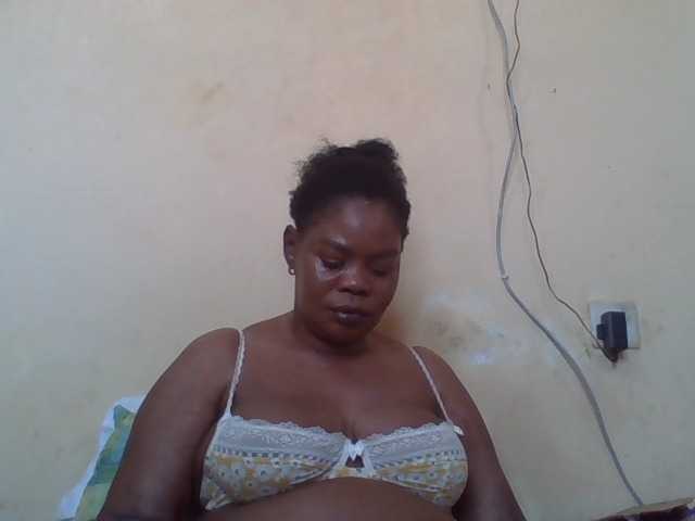 Sexydove's BongaCams show and profile