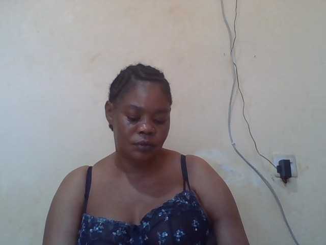 Sexydove's BongaCams show and profile