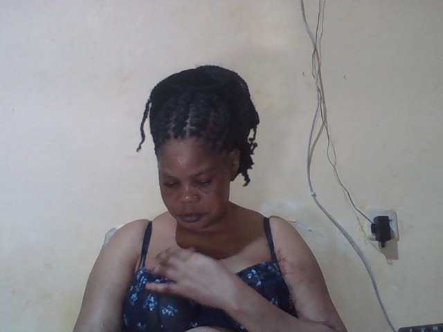 Sexydove's BongaCams show and profile