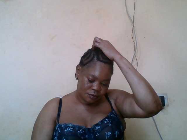 Sexydove's BongaCams show and profile