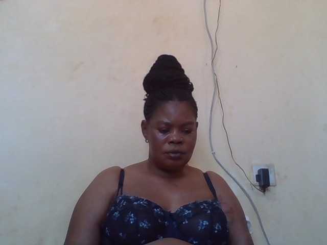 Sexydove's BongaCams show and profile