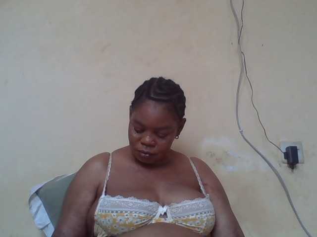 Sexydove's BongaCams show and profile