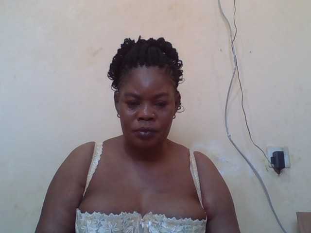 Sexydove's BongaCams show and profile