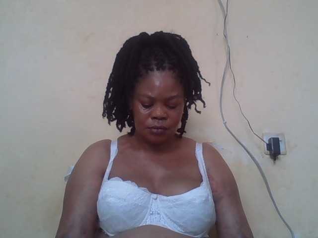 Sexydove's BongaCams show and profile