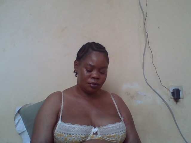 Sexydove's BongaCams show and profile