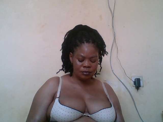 Sexydove's BongaCams show and profile