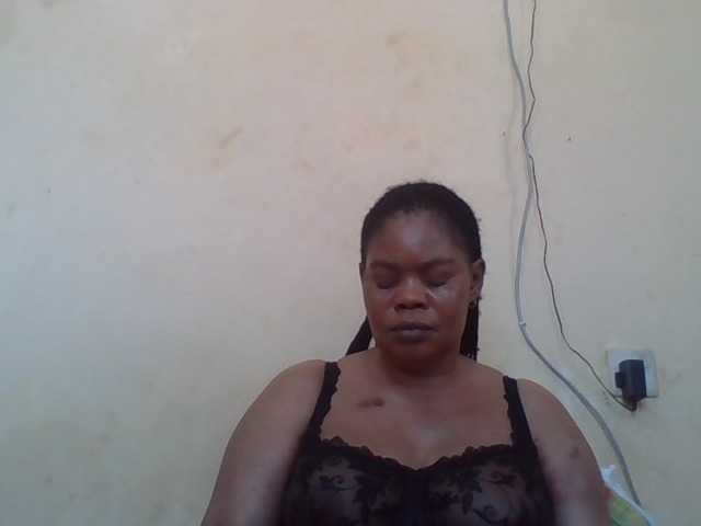 Sexydove's BongaCams show and profile