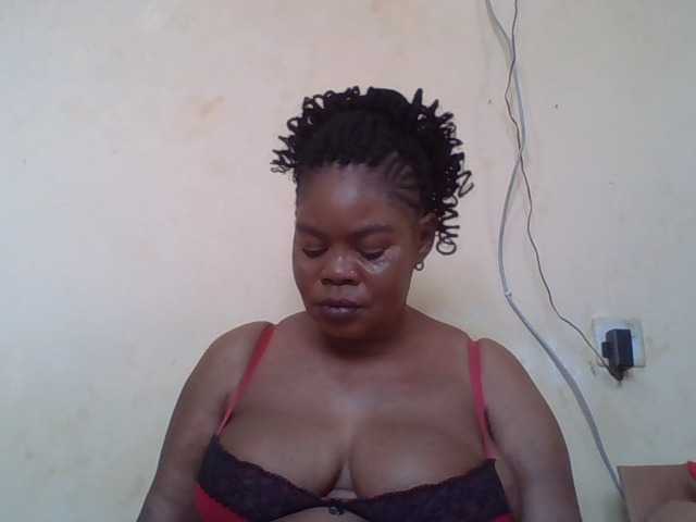 Sexydove's BongaCams show and profile