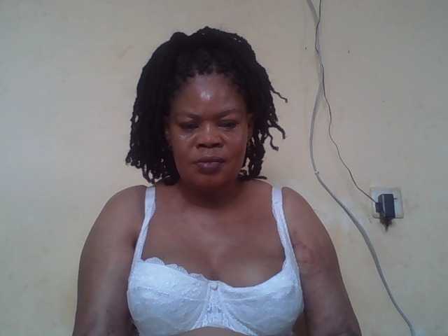 Sexydove's BongaCams show and profile