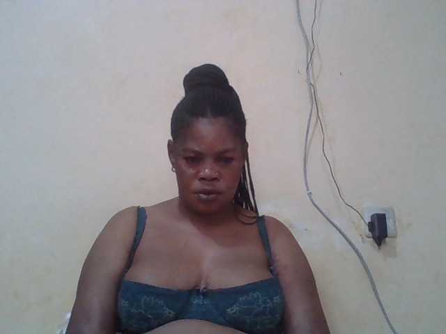 Sexydove's BongaCams show and profile