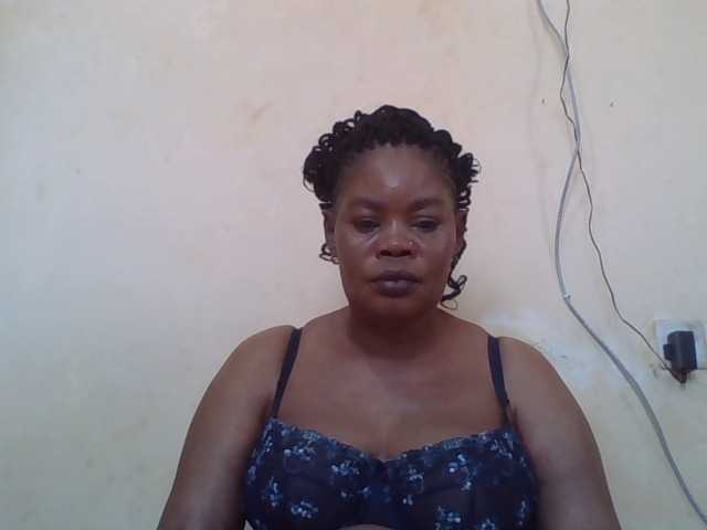 Sexydove's BongaCams show and profile