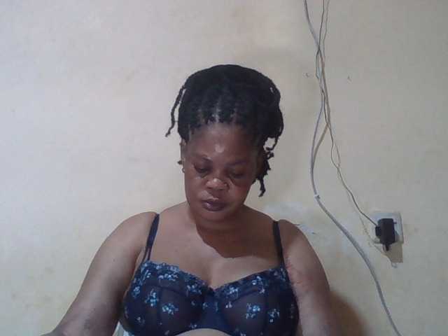 Sexydove's BongaCams show and profile