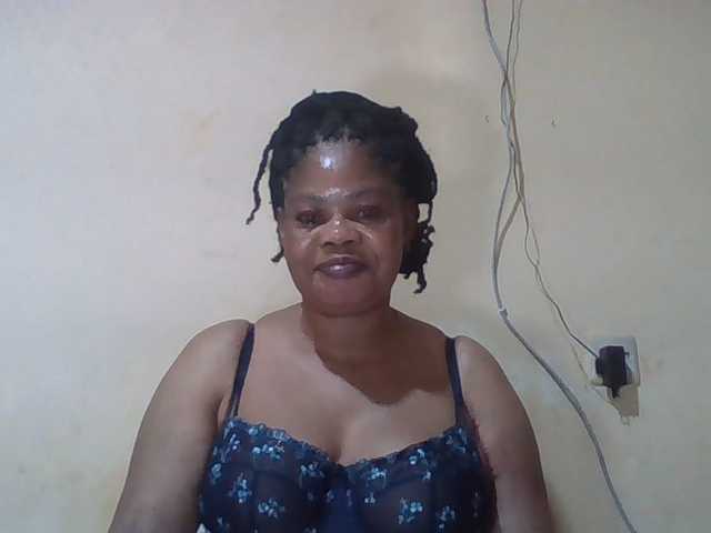 Sexydove's BongaCams show and profile