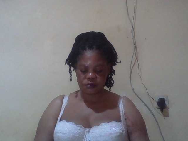 Sexydove's BongaCams show and profile