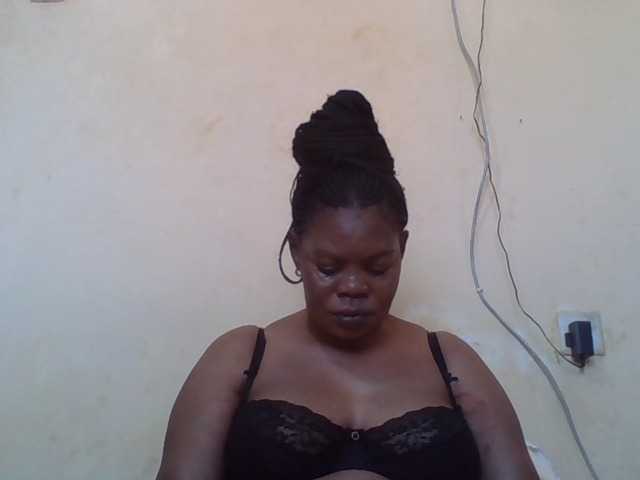 Sexydove's BongaCams show and profile