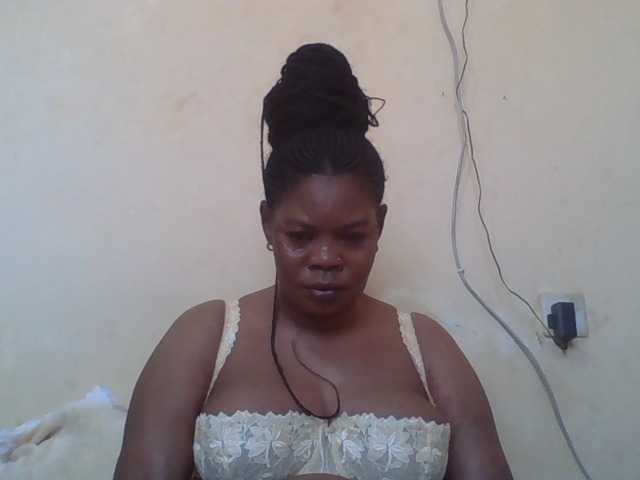 Sexydove's BongaCams show and profile