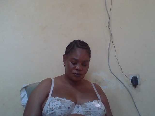 Sexydove's BongaCams show and profile